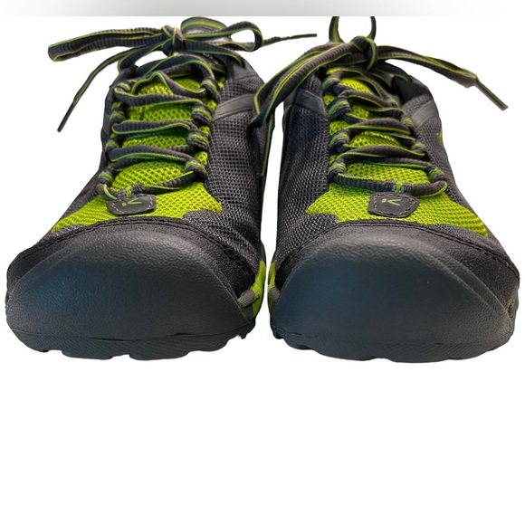 Keen - hiking, water sports sneakers - size 6.5 - Picture 2 of 7